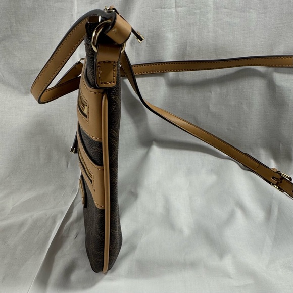 Calvin Klein Dark Brown Monogram Crossbody Purse - Like New - Rarely Used - Picture 6 of 15